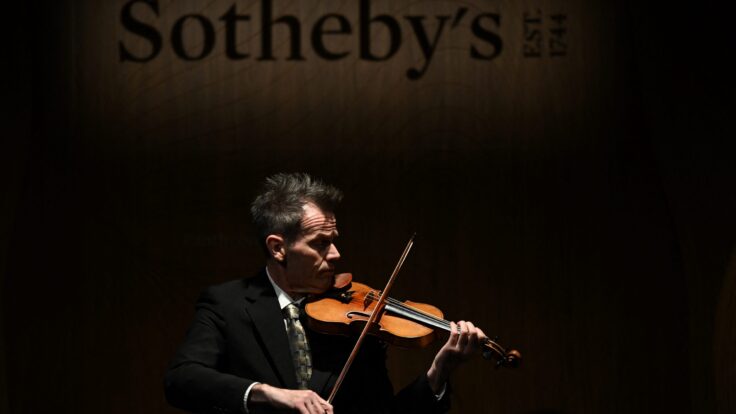 Strad Violin