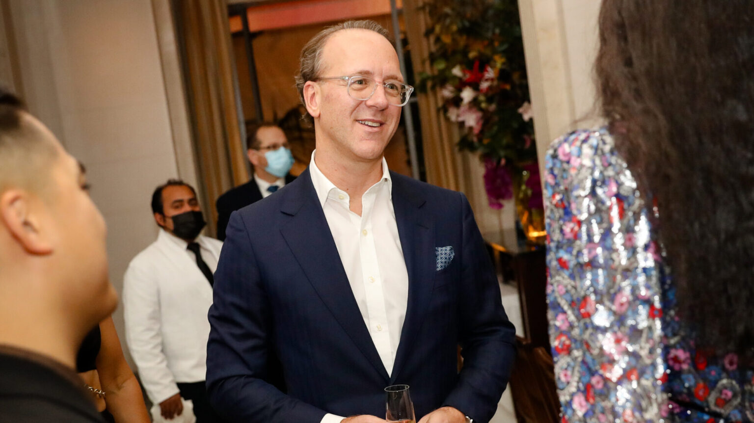 Estée Lauder Companies Industry News and Opinion Puck