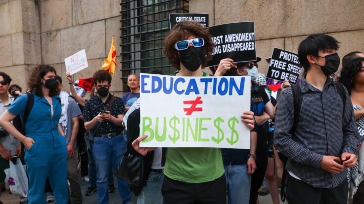 trump protests college new york city