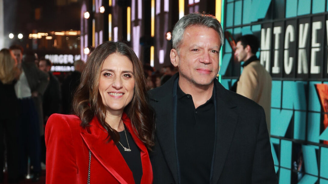Pam Abdy, Mike De Luca