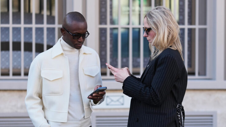 paris fashion cell phone
