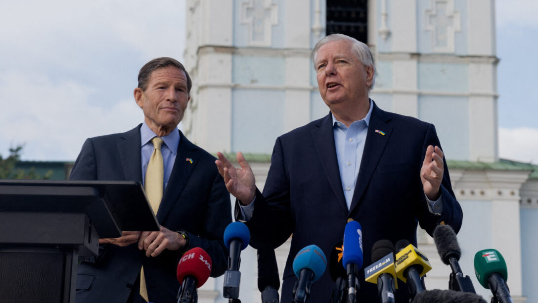 Lindsey Graham, Richard Blumenthal