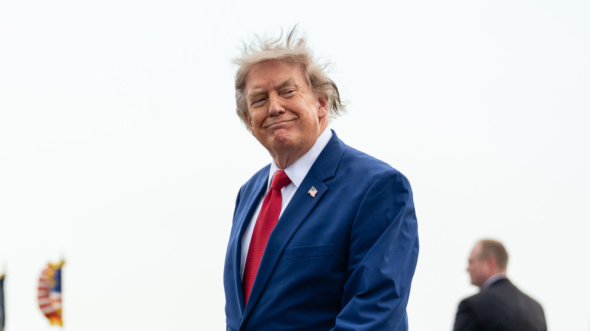 Trump's Dark Money Mystery & A Blue Dog Revolt